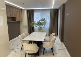 Продаж 2 Спальні 2 Ванні кімнати Квартира Продаж Митна Митна, Центр, Ужгород