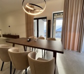 Продаж 4 Спальні 2 Ванні кімнати Будинок Продаж Червениця, Ужгород