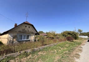 Продаж 2 Спальні 1 Ванна Будинок Продаж Баранинці, Ужгородський район