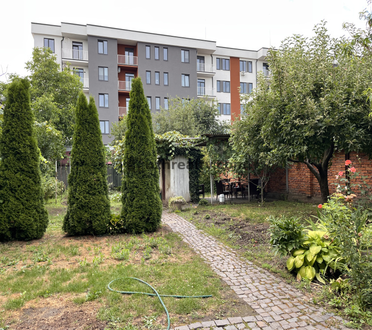 Продаж 4 Спальні 1 Ванна Будинок Продаж Анкудінова Анкудінова, Центр, Ужгород