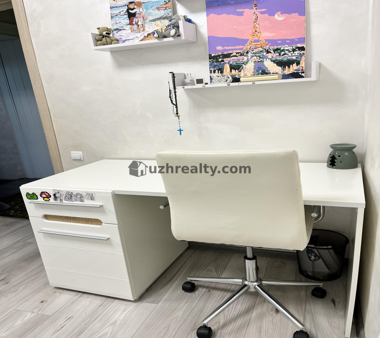 Продаж 4 Спальні 1 Ванна Будинок Продаж Анкудінова Анкудінова, Центр, Ужгород