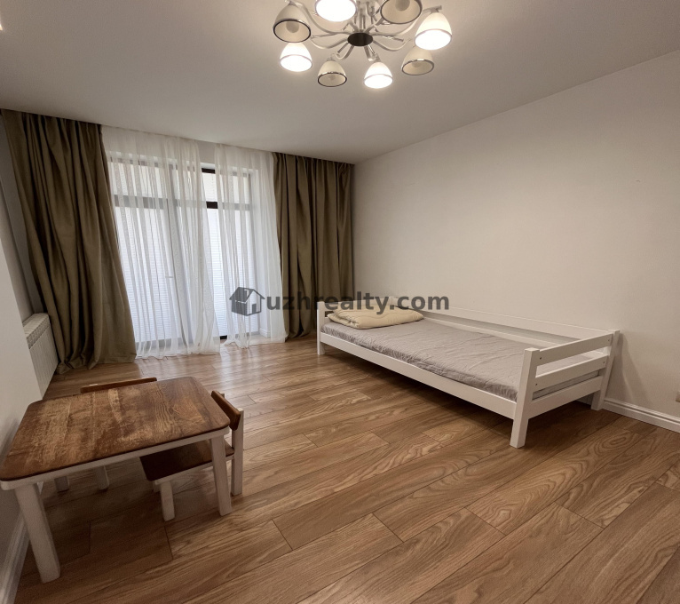 Продаж 2 Спальні 2 Ванні кімнати Квартира Продаж Грінленд Університетська Університетська, БАМ, Ужгород