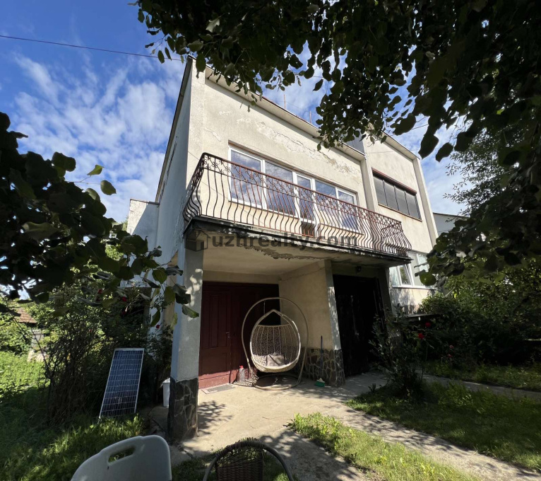 Продаж 5 Спальні 2 Ванні кімнати Будинок Продаж Тичини Тичини, Минай, Ужгородський район